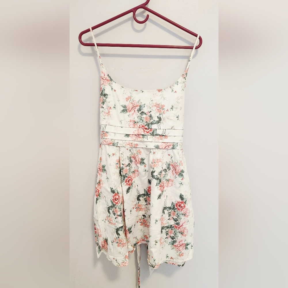 Miami White Sleeveless Dress